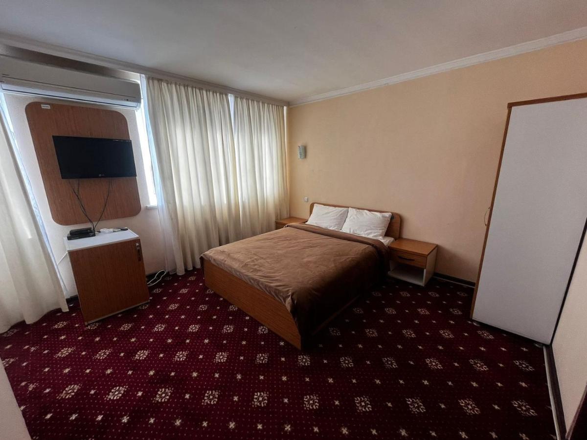 Yassy Hotel, Turkistan Eksteriør bilde