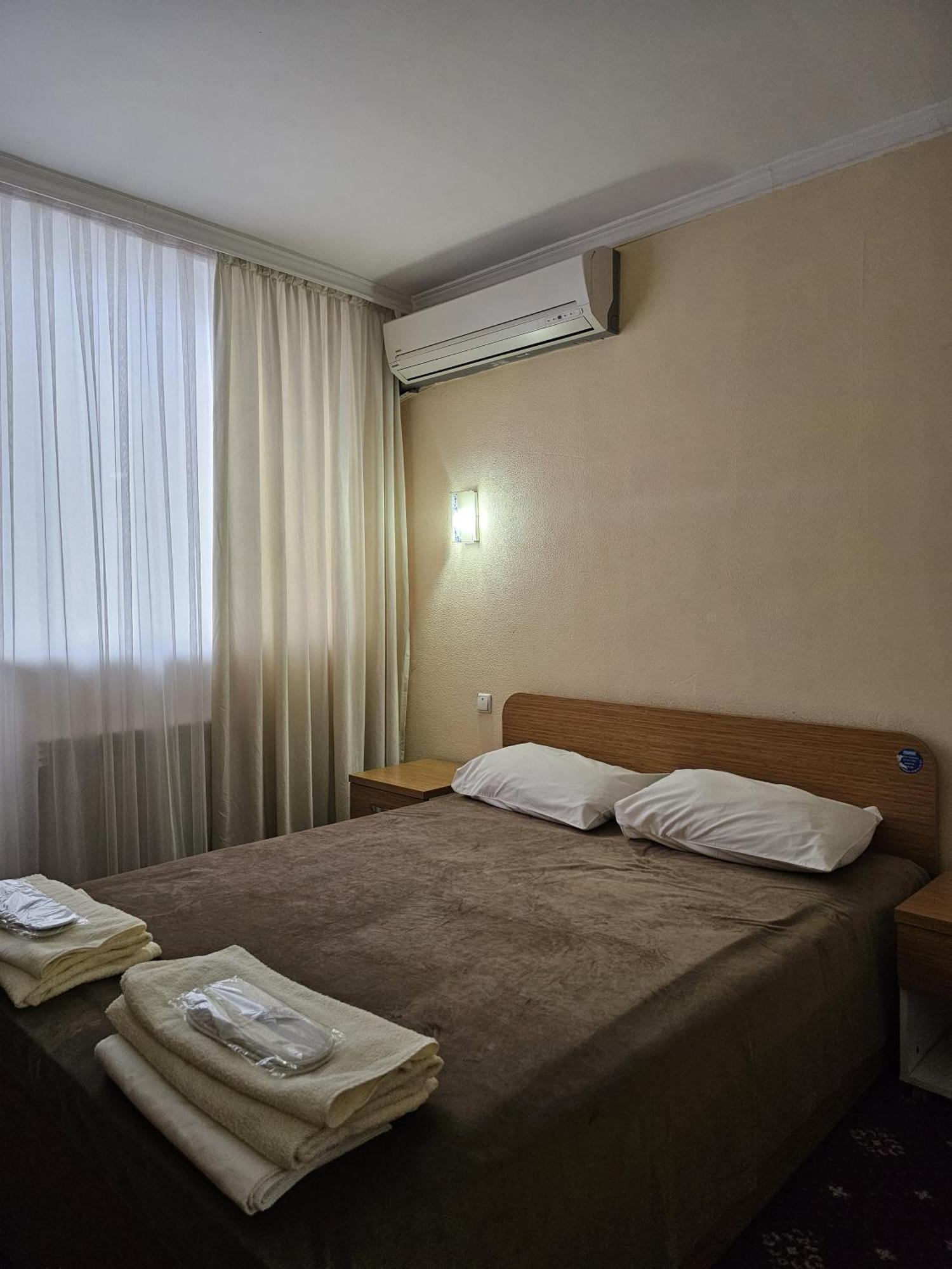 Yassy Hotel, Turkistan Eksteriør bilde